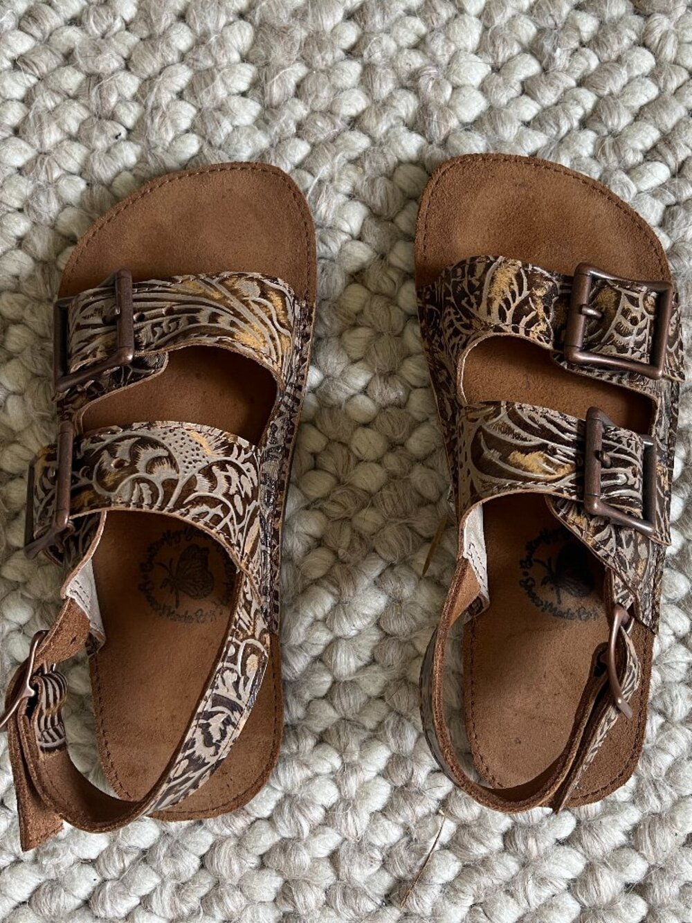 Butterfly Your World handmade barefoot leather women's sandals size 7